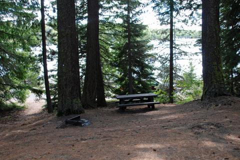Crescent Lake Campground
