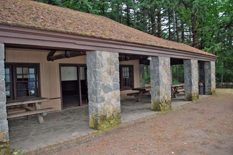 Eagle Creek Overlook Group Camp picnic shelter, Columbia River Groge, Oregon