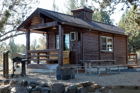 Jasper Point Cabin, Prineville Reservoir State Park, Oregon