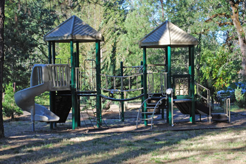 Rogue Elk County Park playground