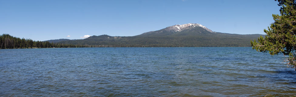 Diamond Lake, Umpqua National Forest, Oregon