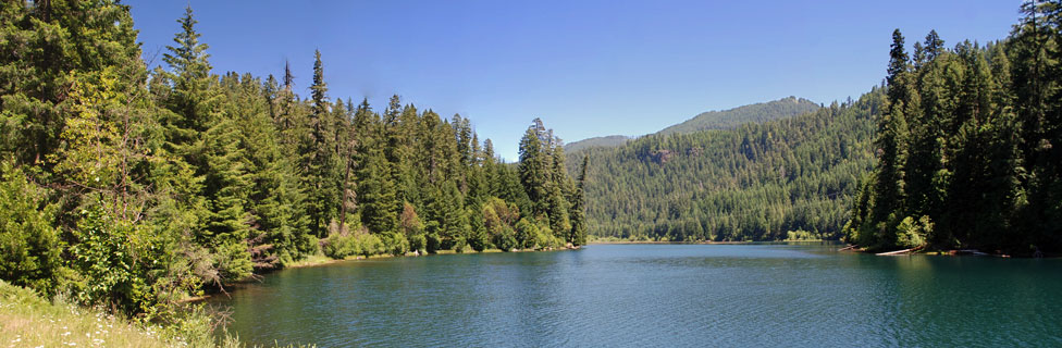Toketee Lake, Umpqua National Forest, Oregon