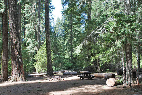 Fish Lake Campground, Rogue River-Siskiyou National Forest, Oregon 