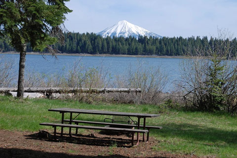 Willow Point Campground at Howard Prairie Lake, Oregon