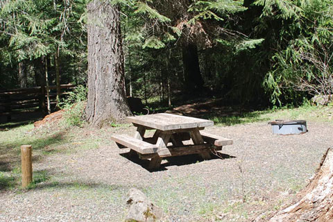 Willow Prairie Horse Camp, Rogue-Siskiyou National Forest, Oregon