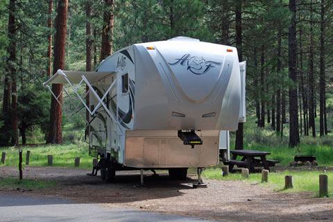 Camp Sherman Campground, Deschutes National Forest, Oregon