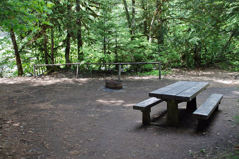 Cleator Bend Group Campground, Willamette National Forest, Oregon