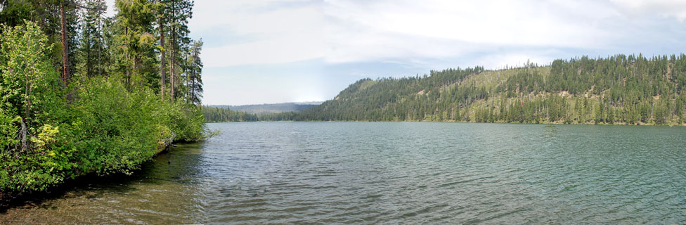 Suttle Lake, Deschsutes National Forest, Oregon