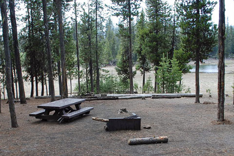 Little Fawn Campground, Deschutes National Forest, Oregon